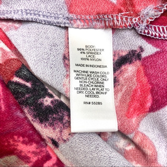 Express Purple Floral Lace Camisole Size Medium - Picture 6 of 9